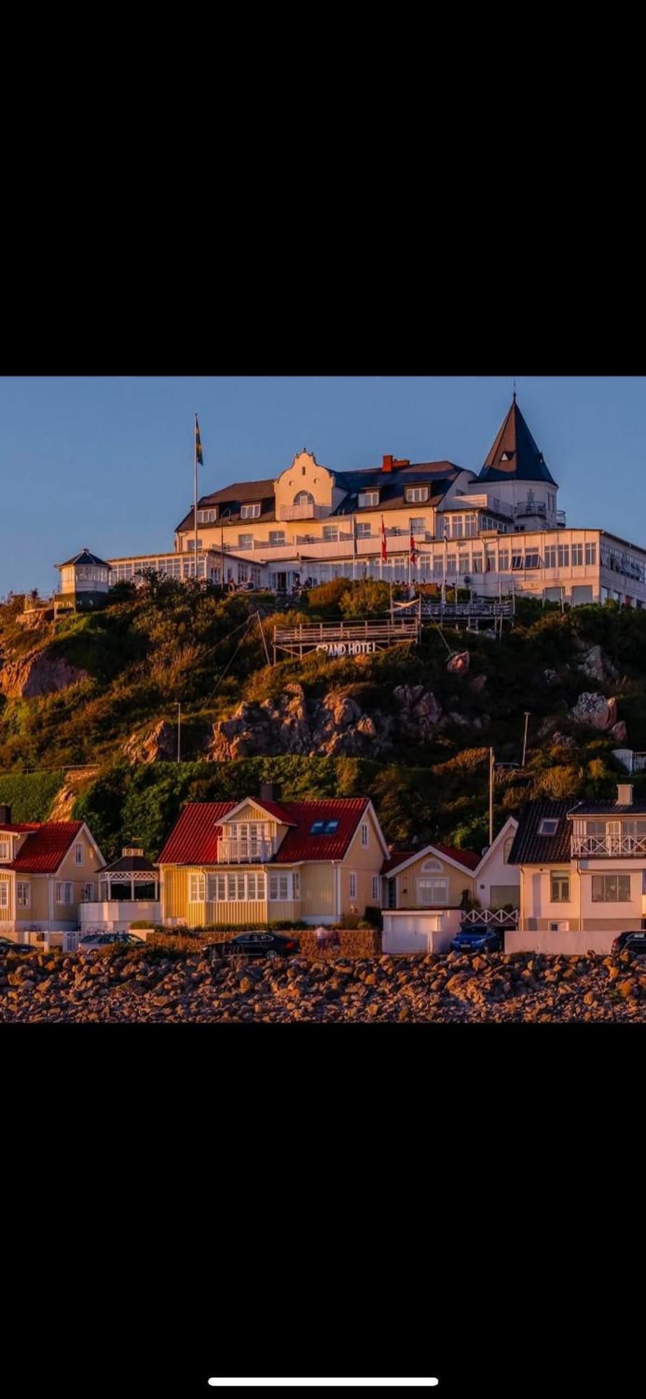Penthouse-Laegenhet Med Tva Sovrum & Terass Med Havsutsikt Мёлле Экстерьер фото
