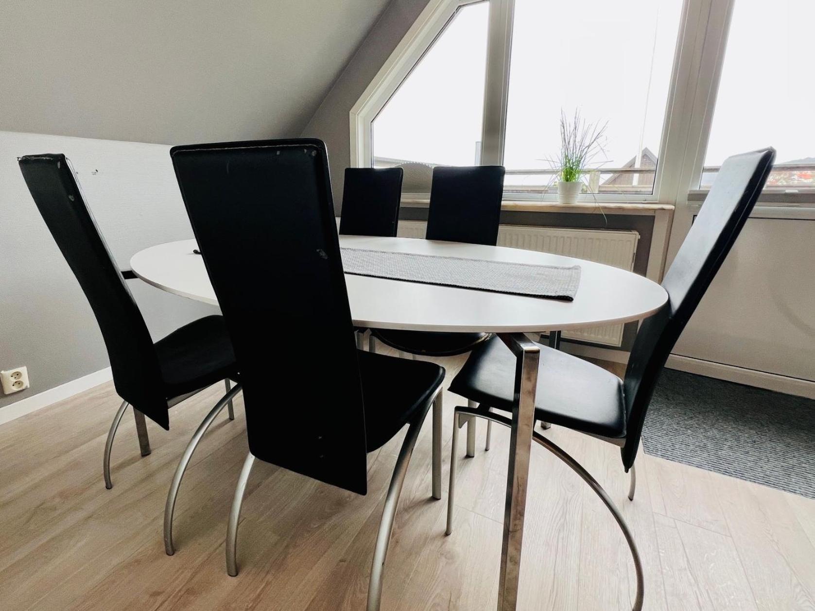 Penthouse-Laegenhet Med Tva Sovrum & Terass Med Havsutsikt Мёлле Экстерьер фото