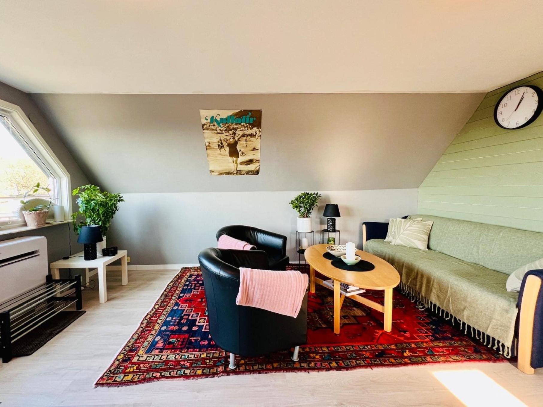 Penthouse-Laegenhet Med Tva Sovrum & Terass Med Havsutsikt Мёлле Экстерьер фото